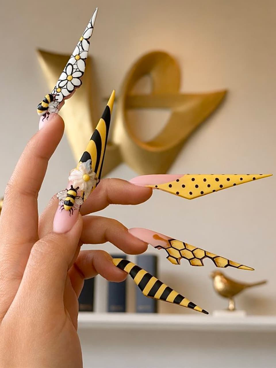 We Nails and Spa nail art